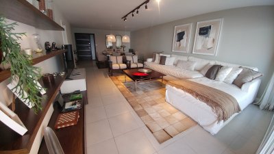 Excelente Apartamento - 3 Dormitorios