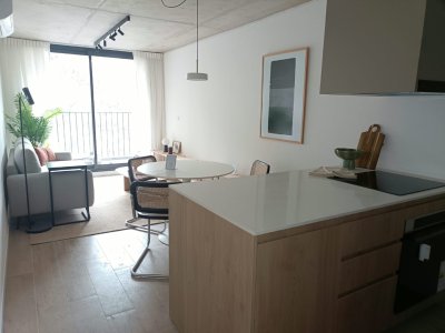 Solano Uy. 1 dormitorio. 