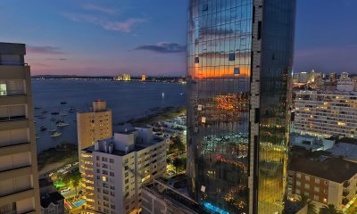 Piso alto con espectacular vista al mar - 3 dorm y dep.