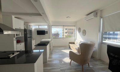 Oportunidad, 1 Dormitorio en península, reciclado!!!
