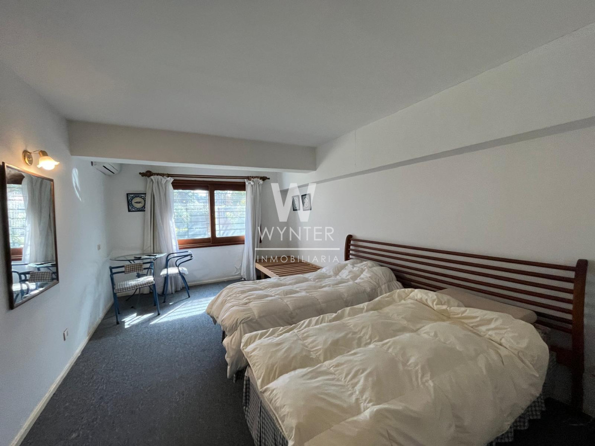 Casa ID.5918 - Casa en venta en San Rafael con 3.590 m2 - 11 suites