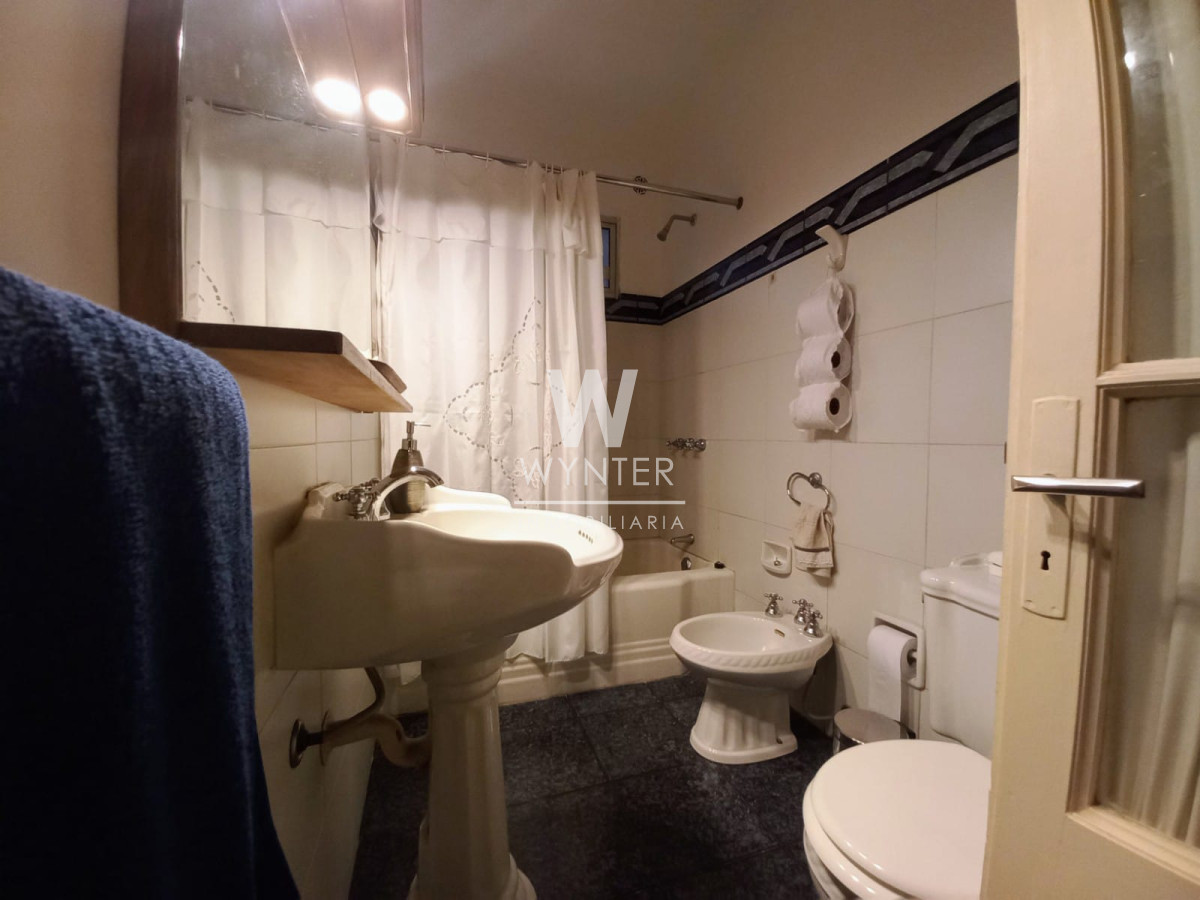 Casa ID.4051 - Gran casa en Punta Carretas 