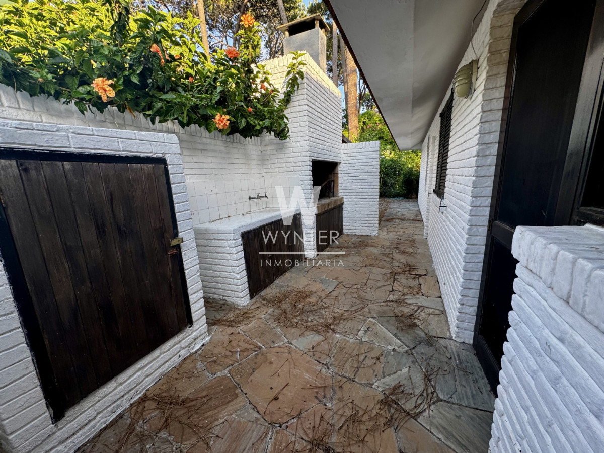 Casa ID.6174 - Casa en venta barrio Lugano. Muy linda casa próxima a Punta Shopping