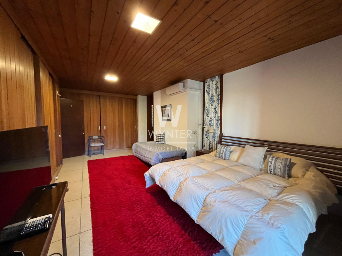 Casa ID.5918 - Casa en venta en San Rafael con 3.590 m2 - 11 suites