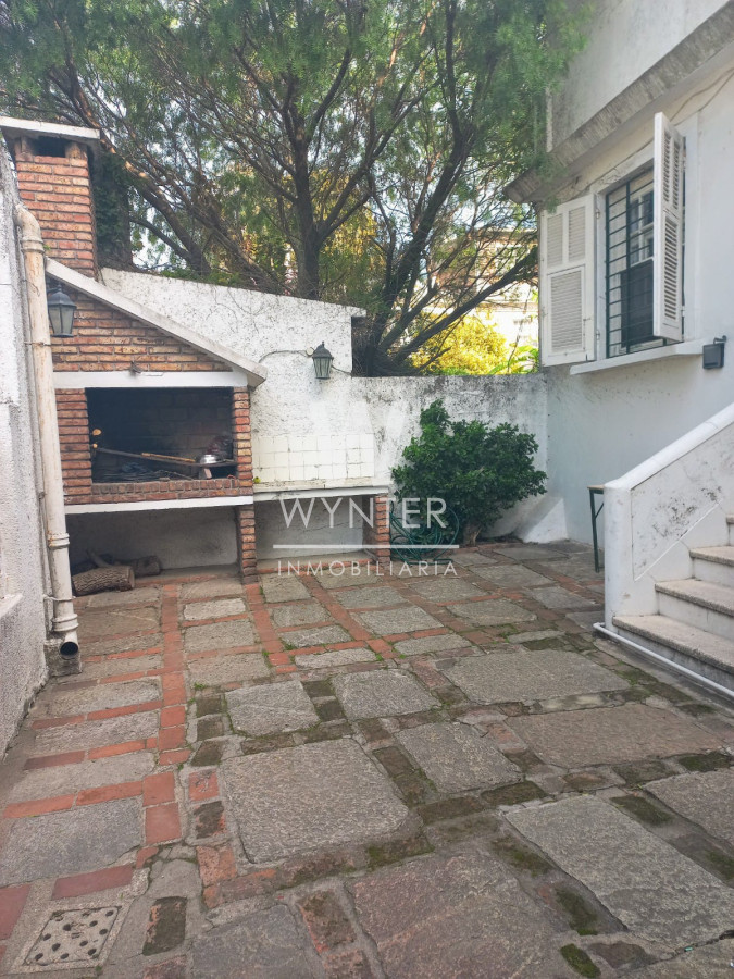 Casa ID.4051 - Gran casa en Punta Carretas 