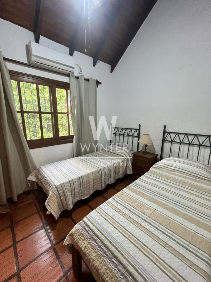 Casa ID.52 - Muy linda casa en Playa Mansa