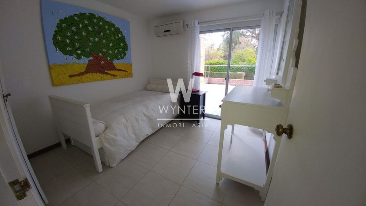 Casa ID.1036 - Excelente Propiedad - 8 Dorm
