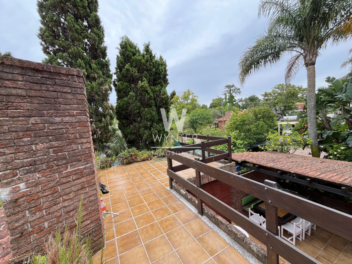 Casa ID.5391 - Casa en venta - A pasos de la Playa Mansa