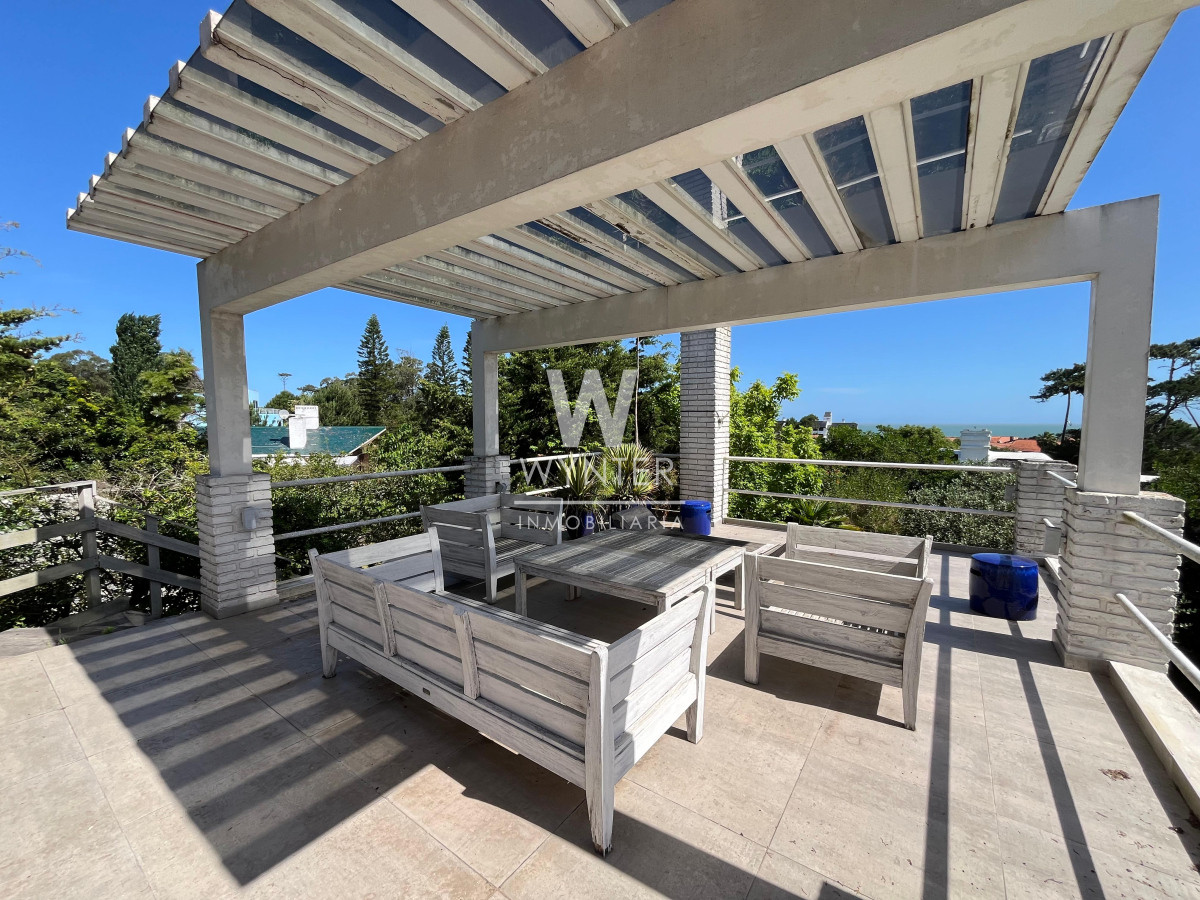 Casa ID.5303 - Casa en venta en Pinares sobre el Camino de la Laguna