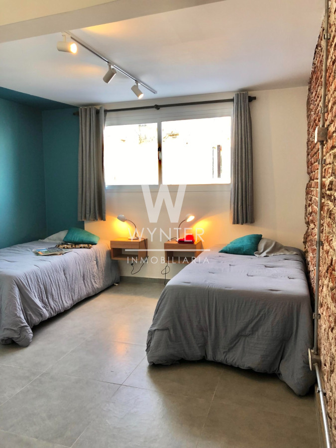 Casa ID.5349 - VENTA, GRAN RESIDENCIA PARA ESTUDIANTE, CORDON 