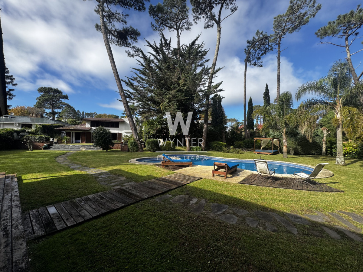 Casa ID.975 - En el corazón de las paradas