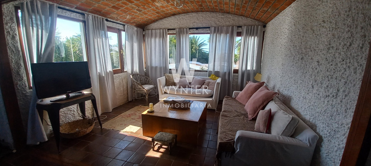 Casa ID.5092 - Casa en venta - Excelente casa a pasos del Faro 