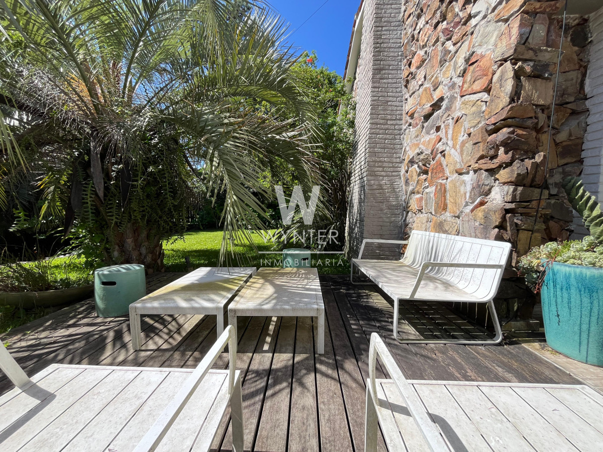 Casa ID.5303 - Casa en venta en Pinares sobre el Camino de la Laguna