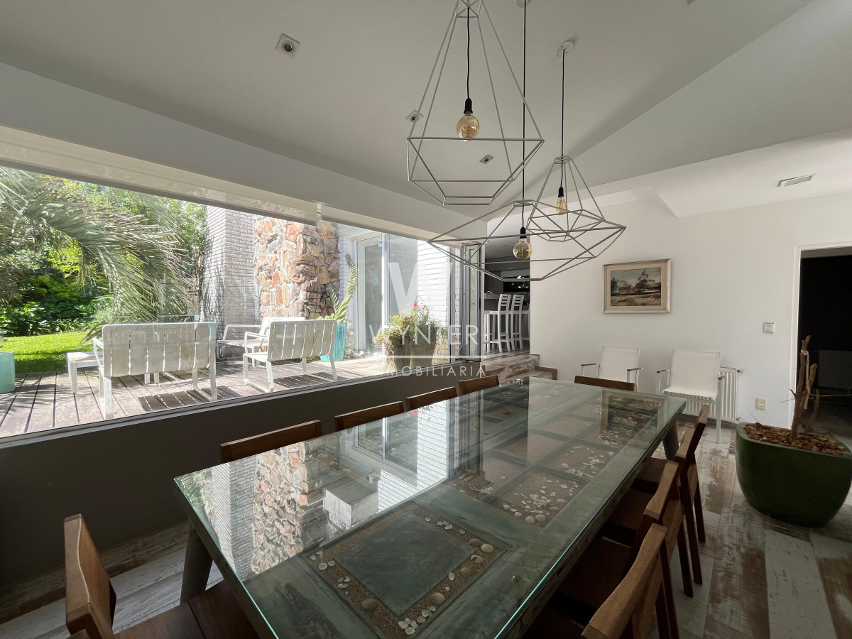 Casa ID.5303 - Casa en venta en Pinares sobre el Camino de la Laguna