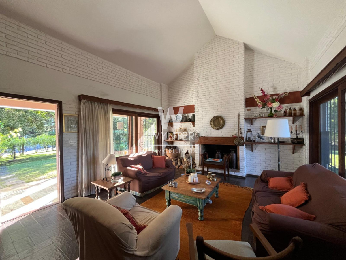 Casa ID.6449 - Casa en alquiler anual disponible solo por dos años 