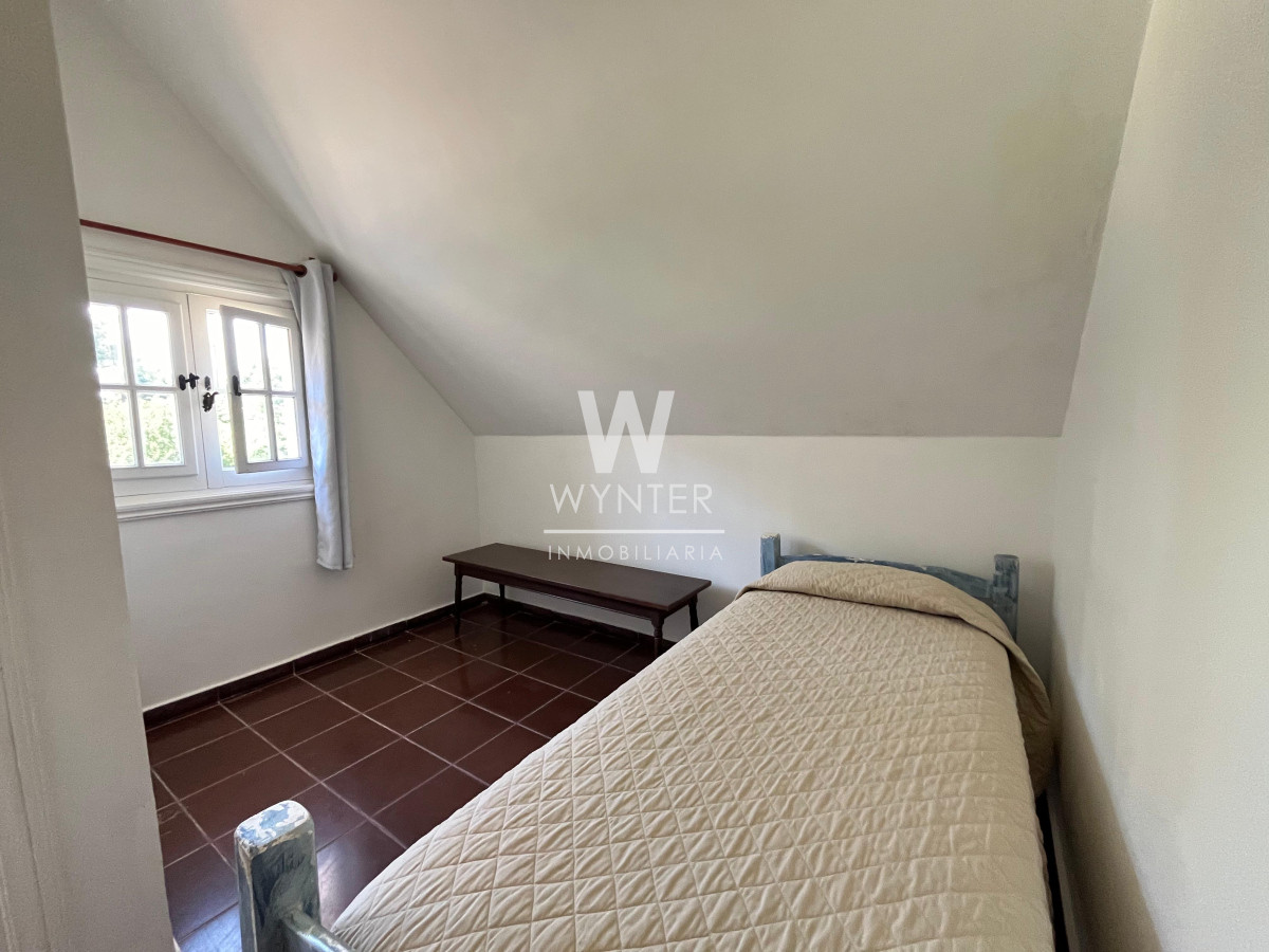 Casa ID.5283 - Casa en venta construida por el Arq. Arturo Dubourg