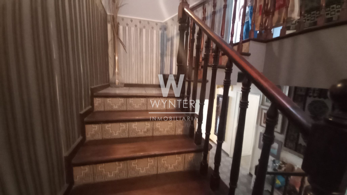 Casa ID.5304 - Gran casa en venta, en barrio La Blanqueada 