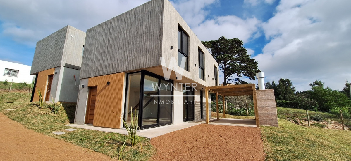 Casa ID.4048 - Oportunidad en Barrio privado - A estrenar a 400 metros del mar en Piedras del Chileno