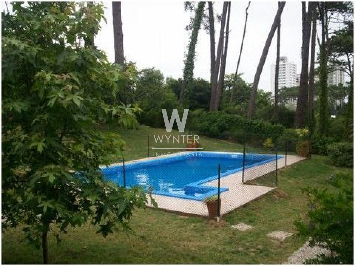 Casa ID.777 - Casa muy cómoda en Cantegril de 3 dormitorios y dependencia de servicio