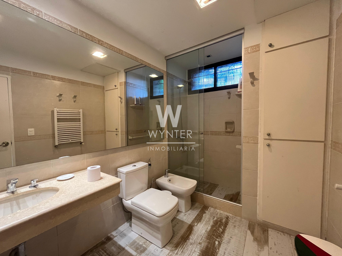 Casa ID.5303 - Casa en venta en Pinares sobre el Camino de la Laguna