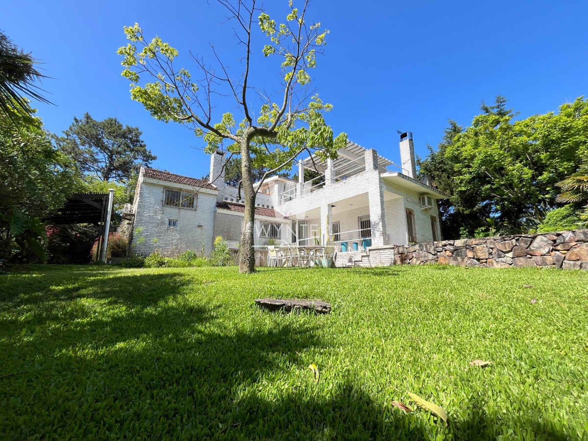 Casa ID.5303 - Casa en venta en Pinares sobre el Camino de la Laguna