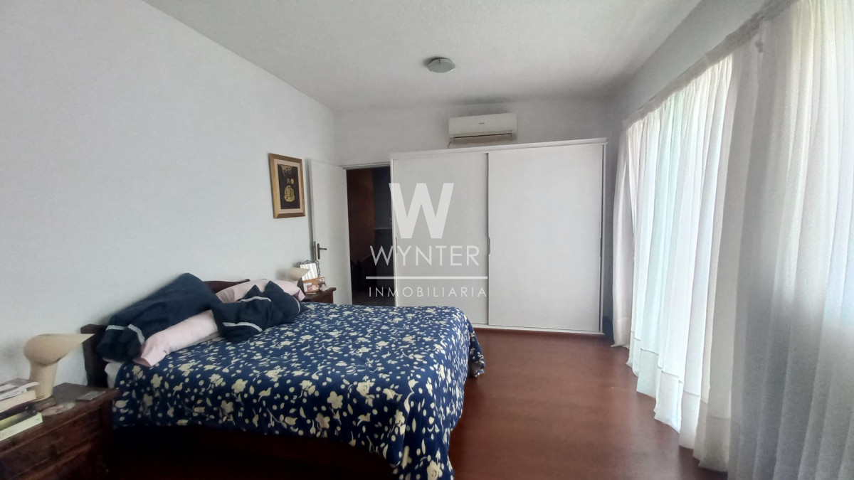 Casa ID.5304 - Gran casa en venta, en barrio La Blanqueada 
