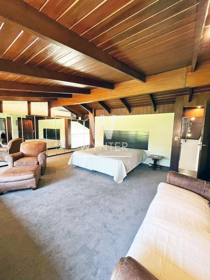Casa ID.975 - En el corazón de las paradas
