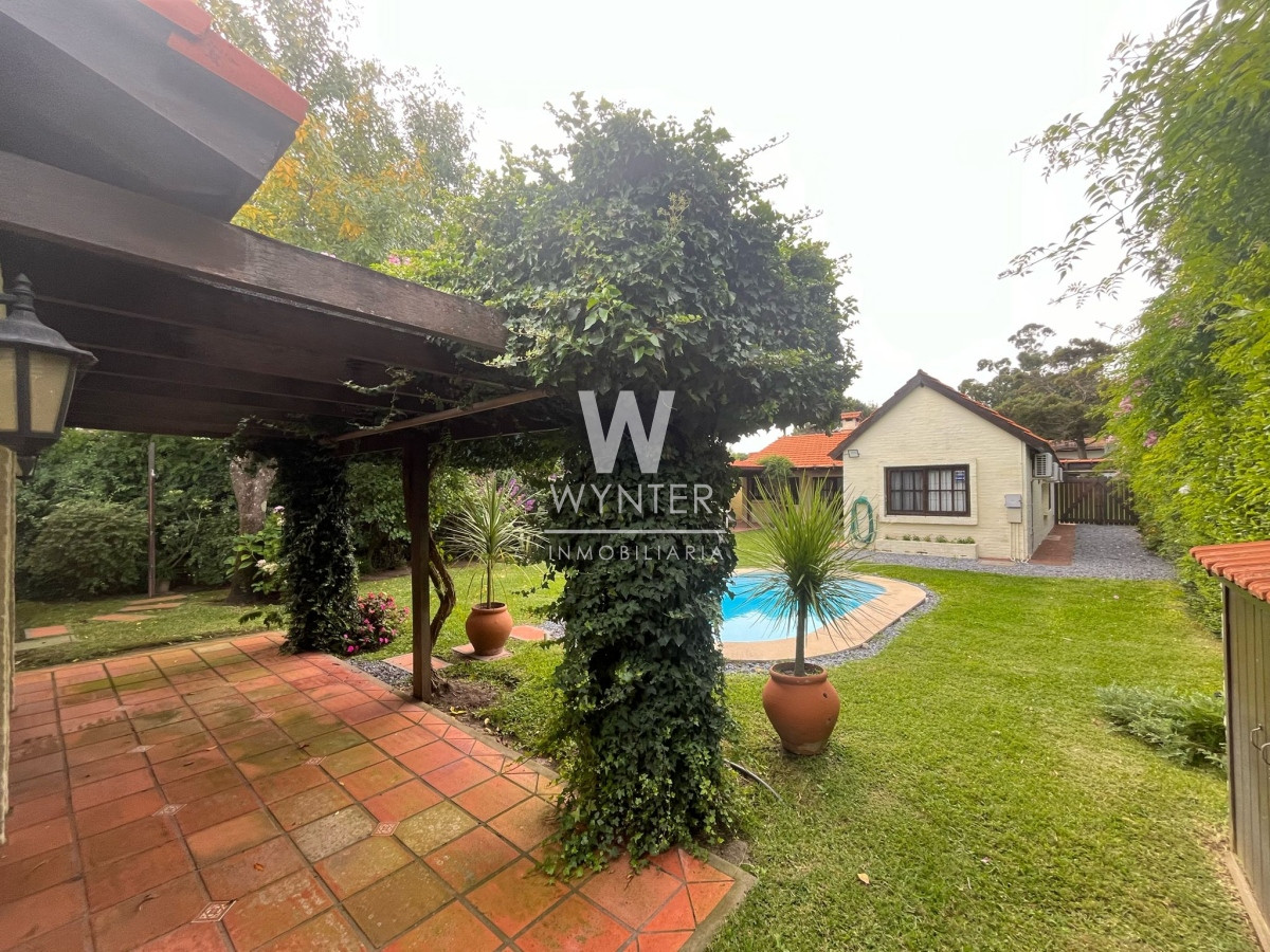 Casa ID.52 - Muy linda casa en Playa Mansa