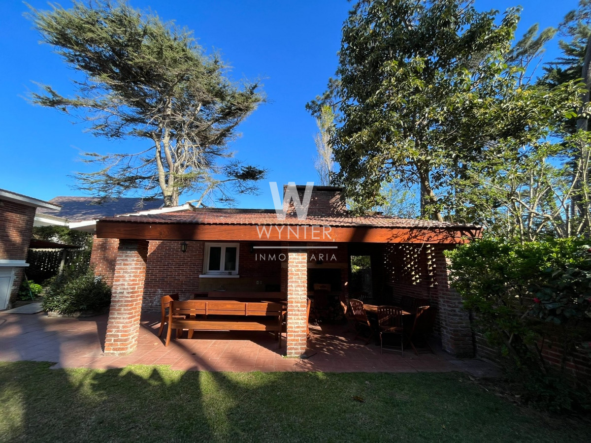 Casa ID.3681 - Casa en alquiler con piscina en Mansa - 3 dormitorios
