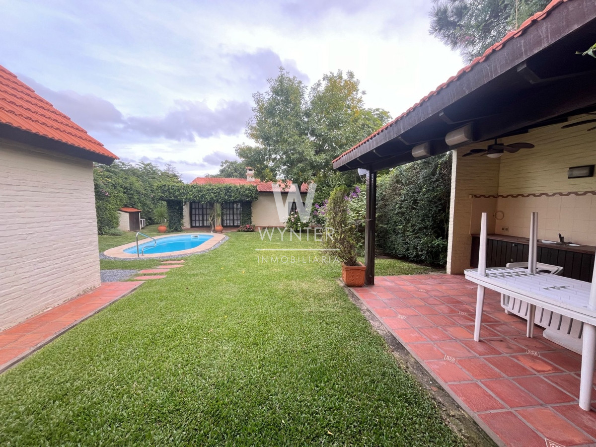 Casa ID.52 - Muy linda casa en Playa Mansa