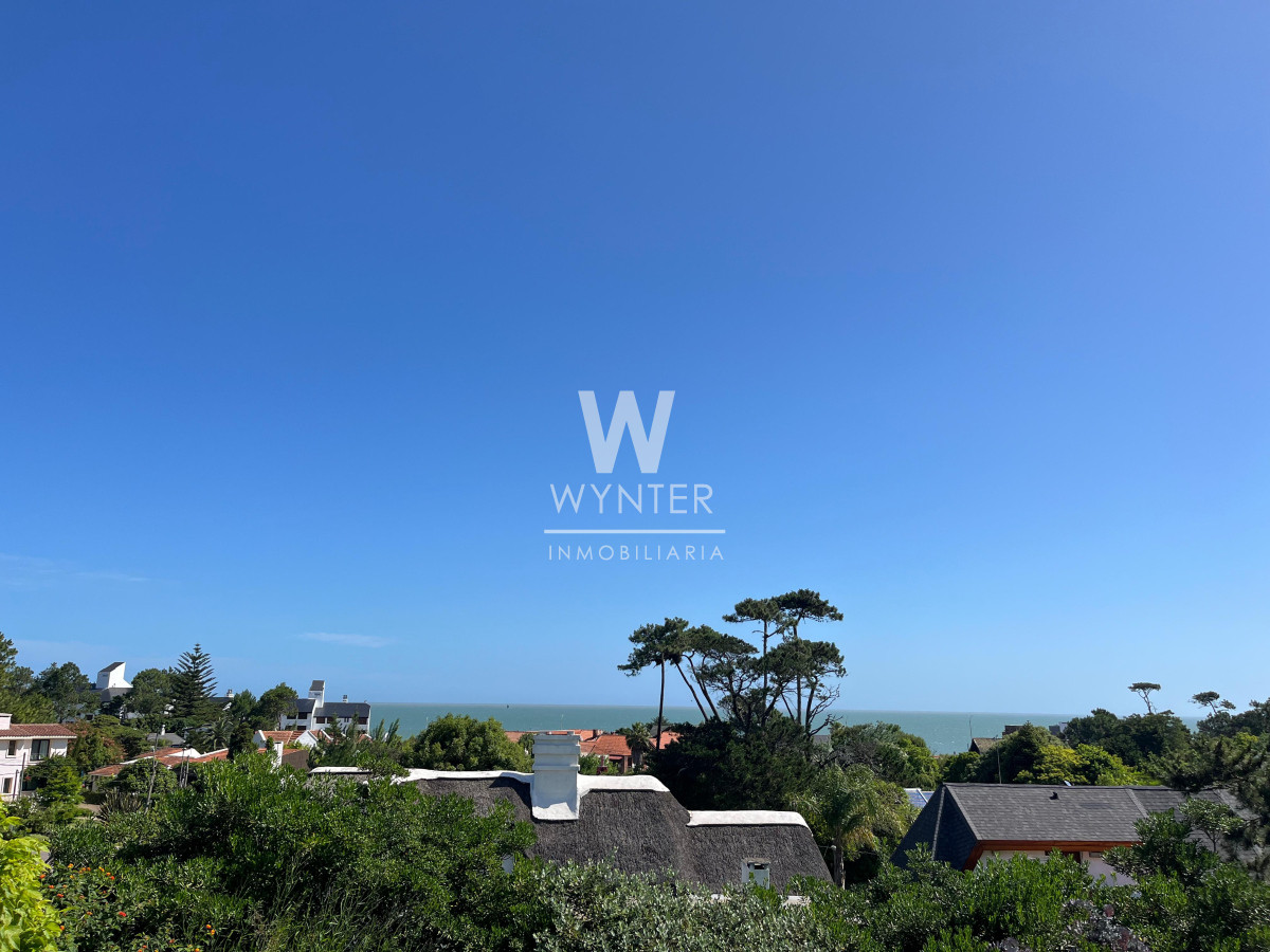 Casa ID.5303 - Casa en venta en Pinares sobre el Camino de la Laguna