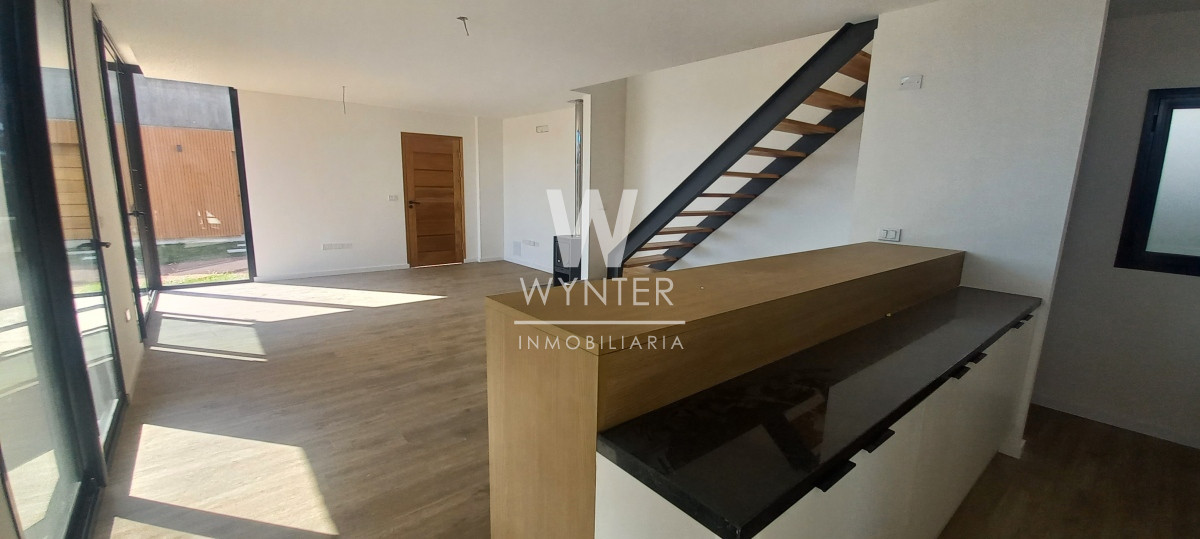 Casa ID.4048 - Oportunidad en Barrio privado - A estrenar a 400 metros del mar en Piedras del Chileno