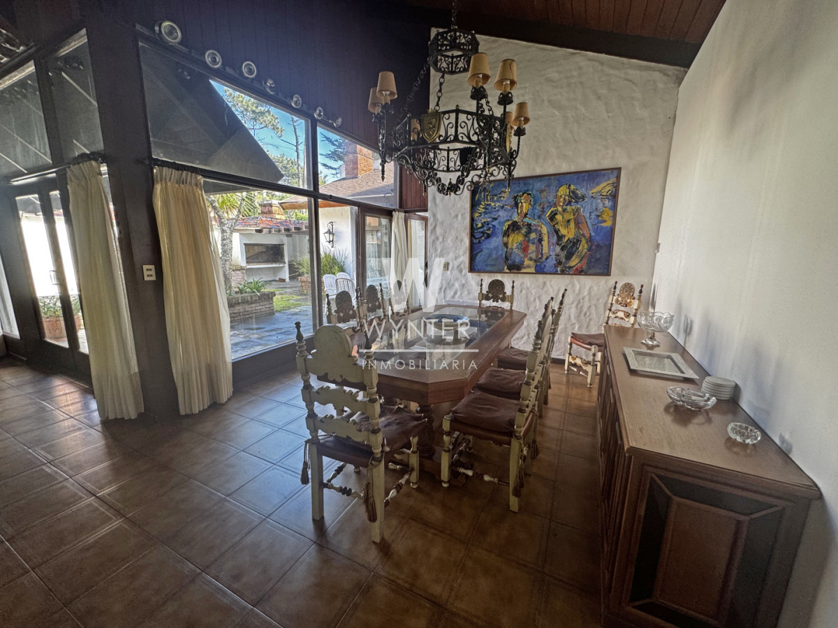 Casa ID.975 - En el corazón de las paradas