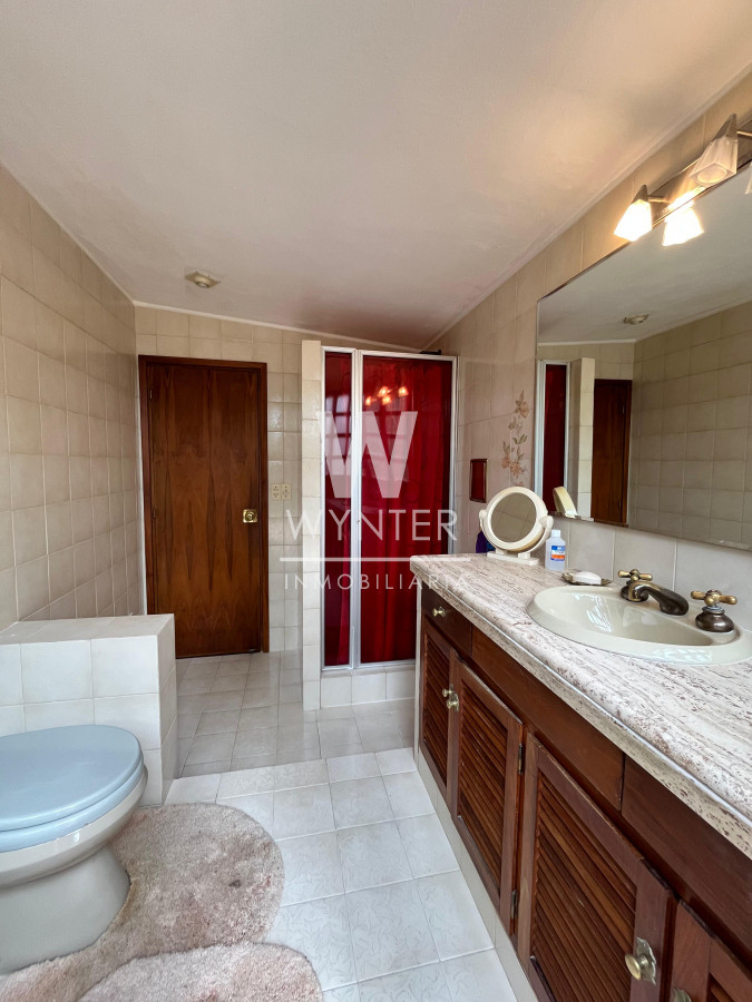 Casa ID.5391 - Casa en venta - A pasos de la Playa Mansa