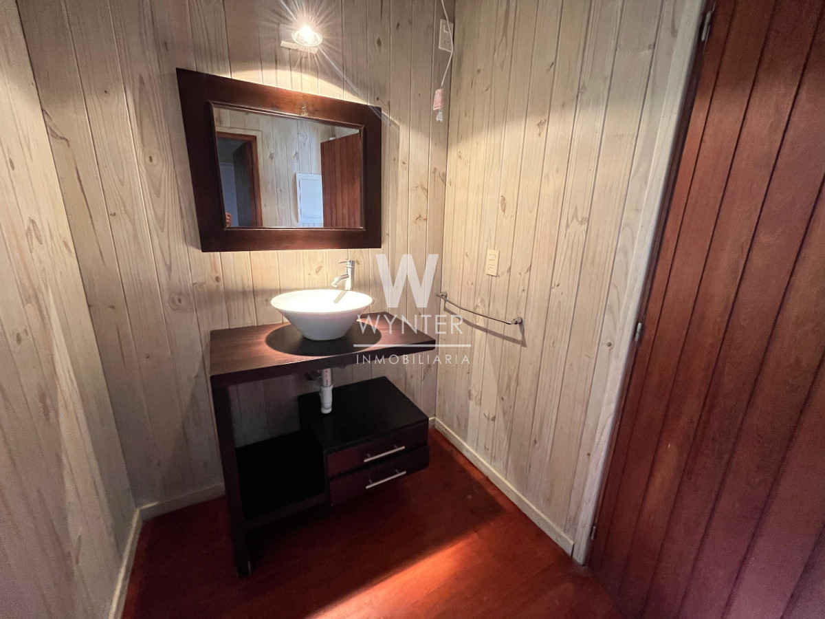 Casa ID.5283 - Casa en venta construida por el Arq. Arturo Dubourg