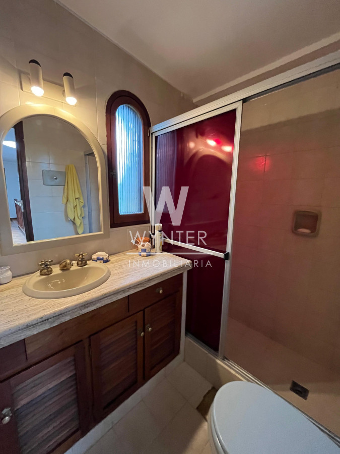 Casa ID.5391 - Casa en venta - A pasos de la Playa Mansa