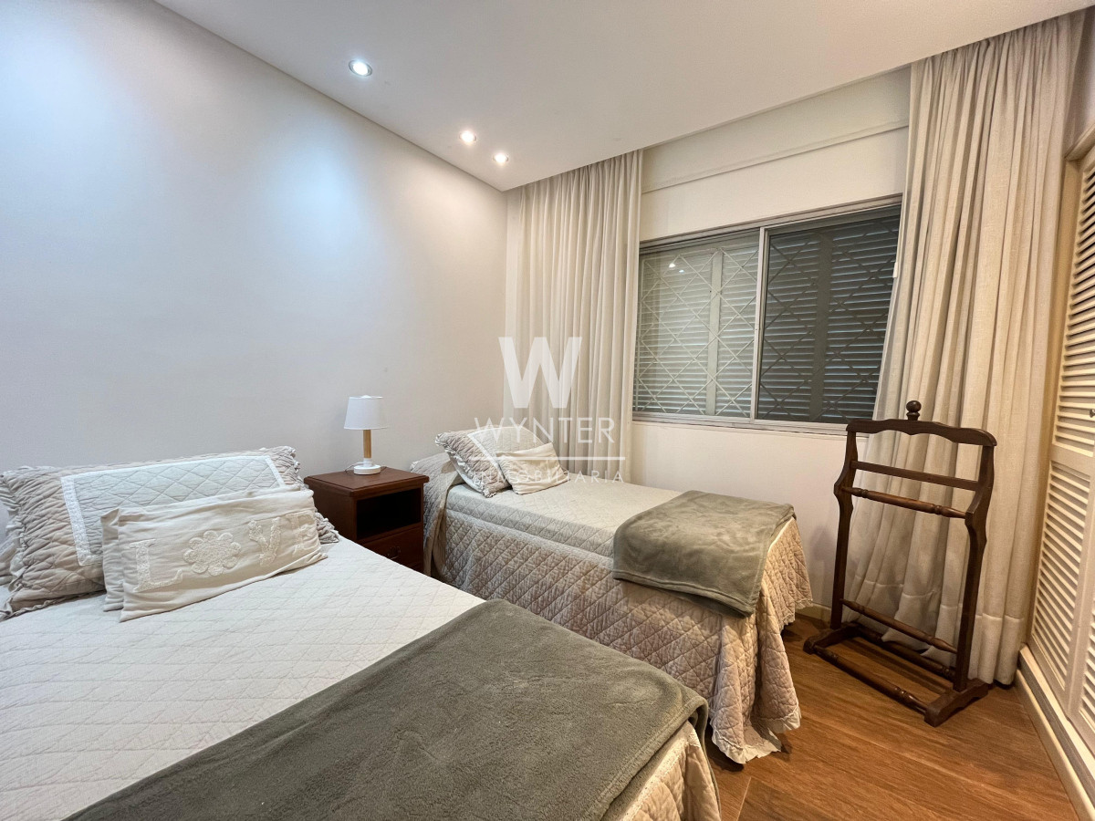 Casa ID.5200 - Casa en venta, reciclada en barrio Cantegril!!!
