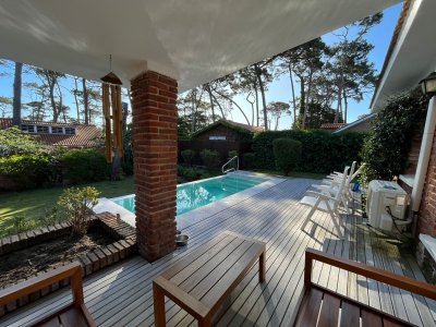 Casa en alquiler con piscina en Mansa - 3 dormitorios