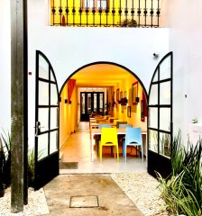 VENTA, GRAN RESIDENCIA PARA ESTUDIANTE, CORDON