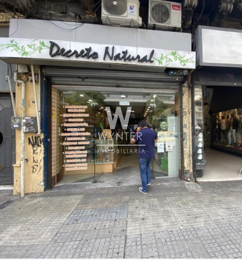 BUEN LOCAL COMERCIAL SOBRE 18 DE JULIO