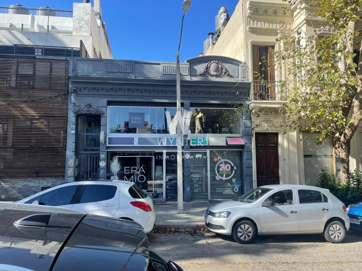 Local Comercial ID.3698 - Locales comerciales CON RENTA, Punta Carretas