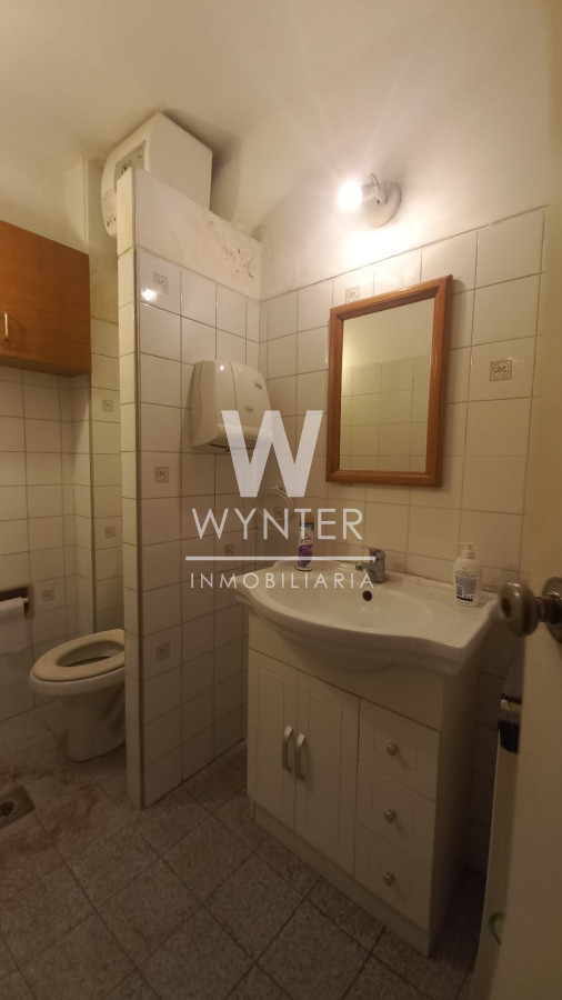 Local Comercial ID.5361 - Alquiler , local comercial, Pocitos 