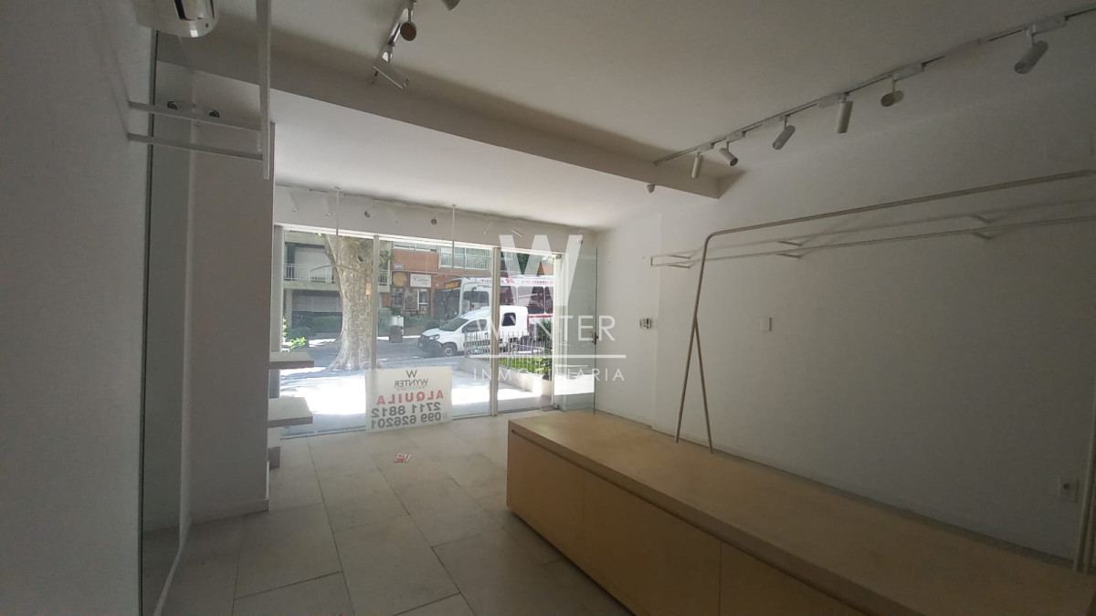 Local Comercial ID.5361 - Alquiler , local comercial, Pocitos 