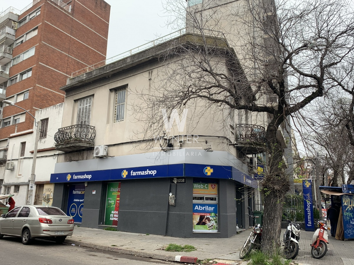 Local Comercial ID.3035 - Local con renta , Punta Carretas 