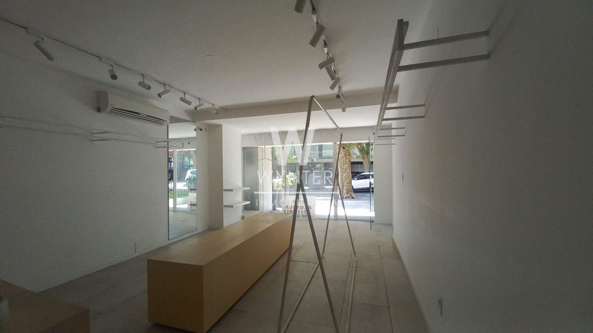 Local Comercial ID.5361 - Alquiler , local comercial, Pocitos 