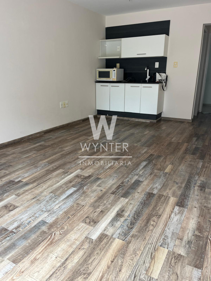 Local Comercial ID.3093 - Oficina - Local, Pocitos Nuevo 