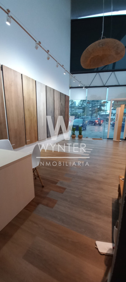 Local Comercial ID.6184 - Local en alquiler frente a Punta Shopping