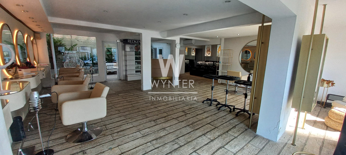 Local Comercial ID.437 - Local a pasitos de la calle 20 con excelentes marcas a su alrededor