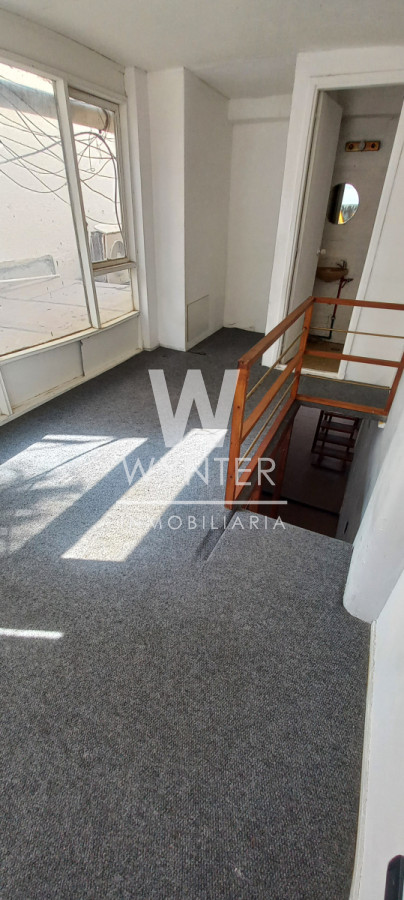Local Comercial ID.80 - Local sobre Av. Gorlero