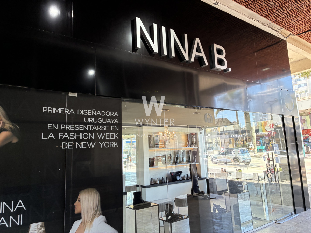 Local Comercial ID.780 - Muy buen local a la calle sobre Av. Gorlero